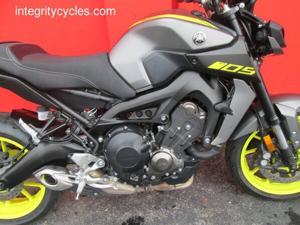 2018 Yamaha MT-09