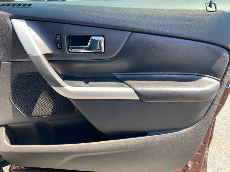 2012 Ford Edge SE