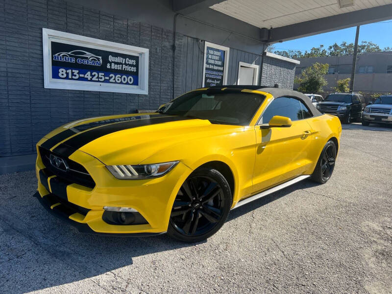 2015 Ford Mustang EcoBoost Premium photo 2