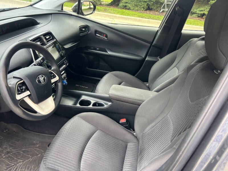 2017 Toyota Prius Two