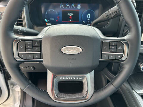 2025 Ford F-450 Super Duty Platinum