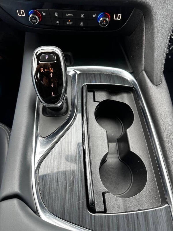 2018 Buick Enclave Essence