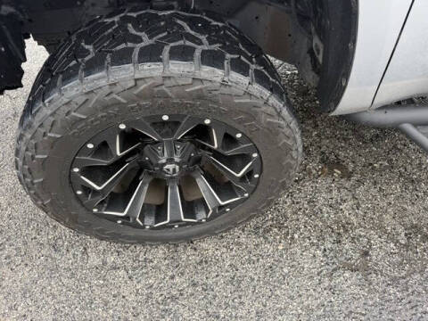 2014 Toyota Tundra SR5