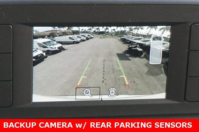 2025 Ford Transit 250