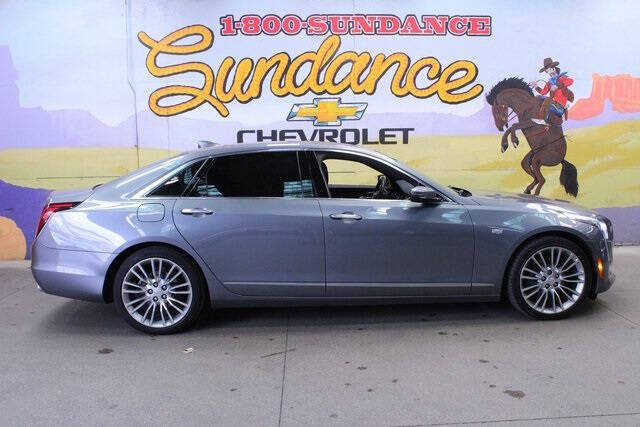 2018 Cadillac CT6 Luxury's photo