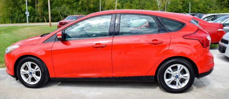 2013 Ford Focus for sale at PINNACLE ROAD AUTOMOTIVE LLC in Moraine OH