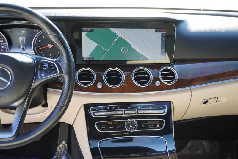 2017 Mercedes-Benz E-Class E 300