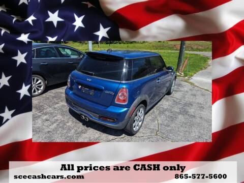 2013 MINI Hardtop for sale at SOUTHERN CAR EMPORIUM in Knoxville TN