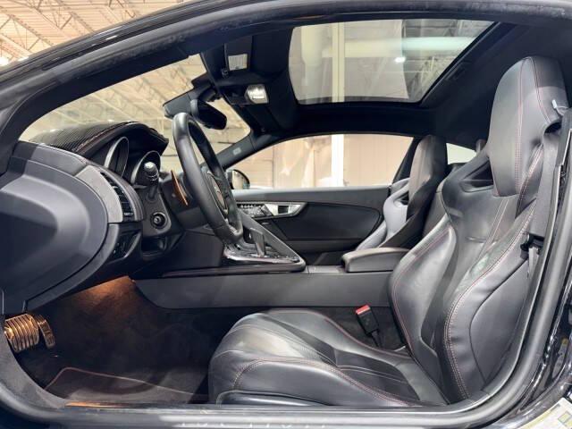 2015 Jaguar F-TYPE R