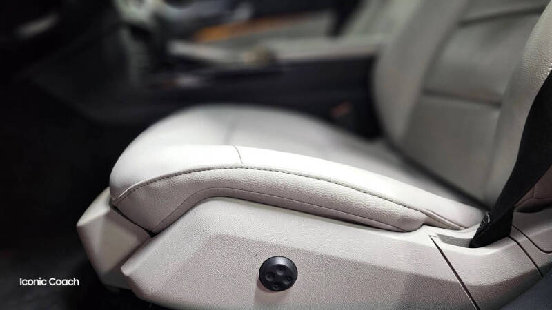 2010 Mercedes-Benz E-Class