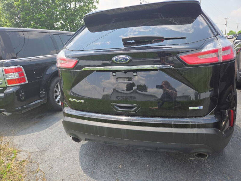 2019 Ford Edge SE