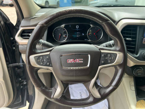 2017 GMC Acadia Denali