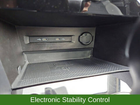 2023 Volkswagen Taos SEL 4Motion