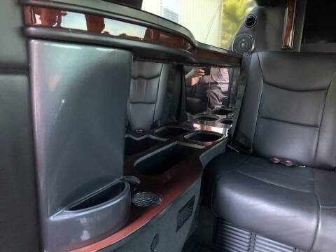 2013 Cadillac XTS Pro Coachbuilder-Limo