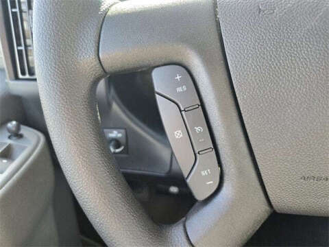 2025 Chevrolet Express 2500