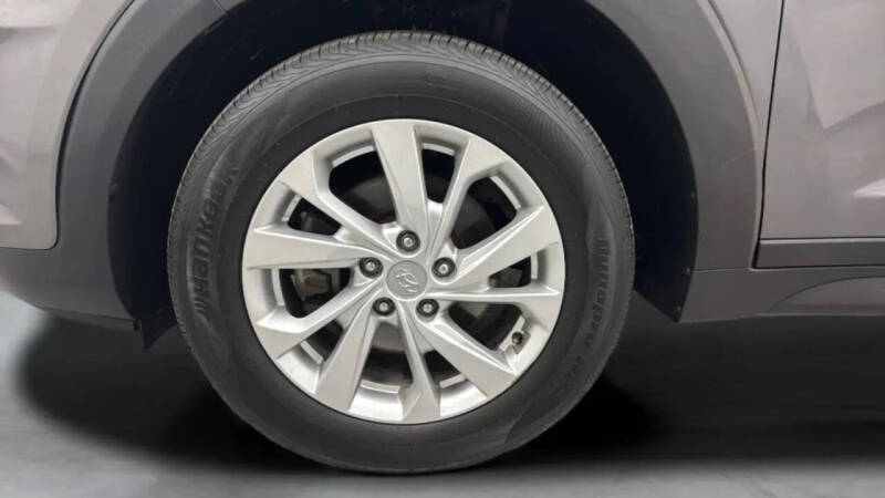 2021 Hyundai Tucson SE
