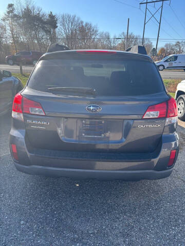 2011 Subaru Outback 2.5i Premium