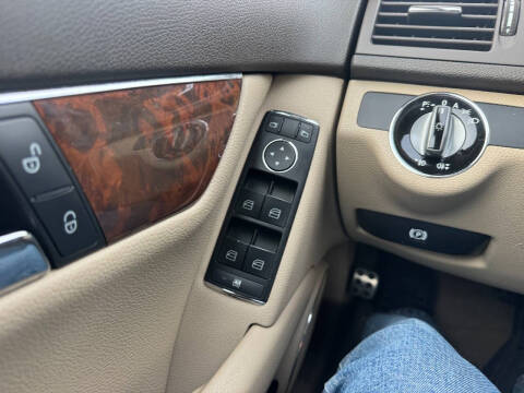 2010 Mercedes-Benz C-Class C 300 Sport 4MATIC