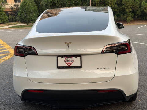 2024 Tesla Model Y Long Range