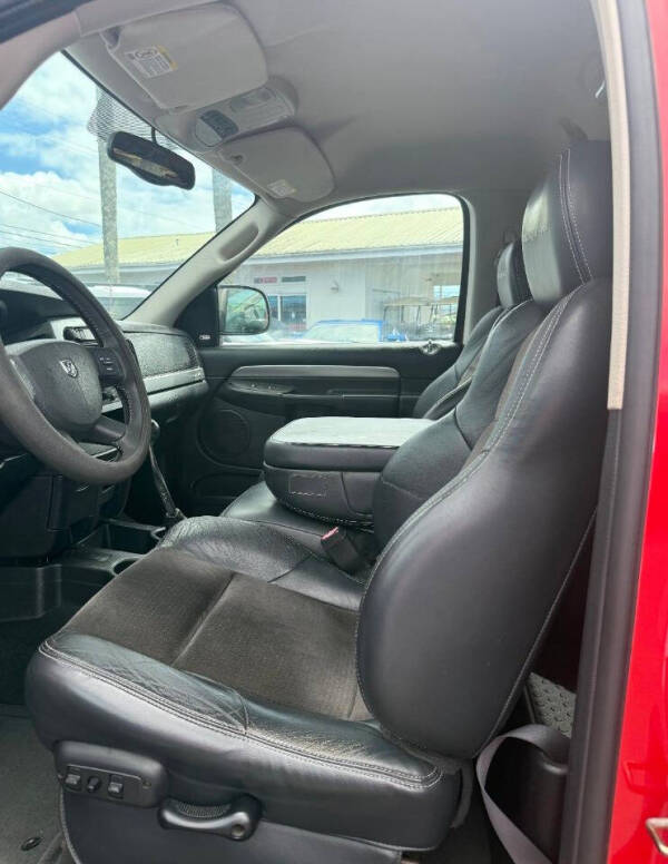 2004 Dodge Ram 1500 SRT-10