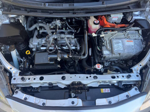 2019 Toyota Prius c L