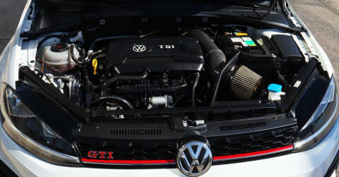 2019 Volkswagen Golf GTI S