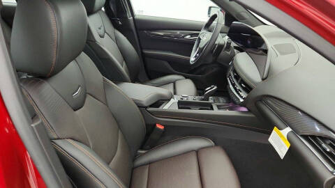 2025 Cadillac CT5 Sport