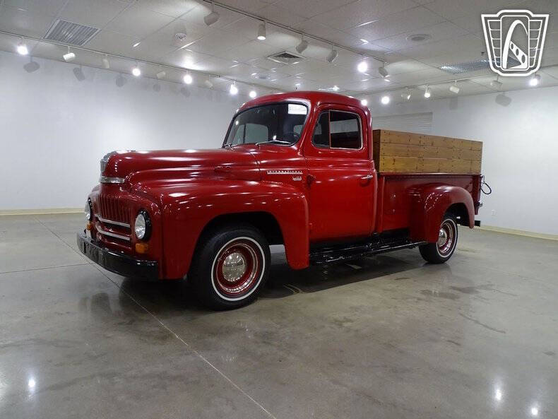 1952 International I-110