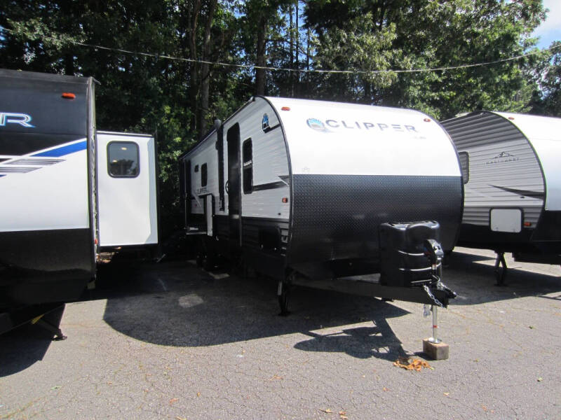 2022 Coachmen by Forest River Clipper Ultra Lite 272RLS