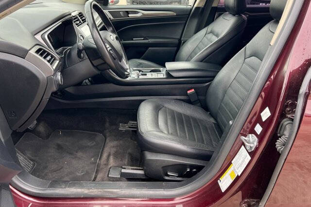 2018 Ford Fusion Energi SE Luxury