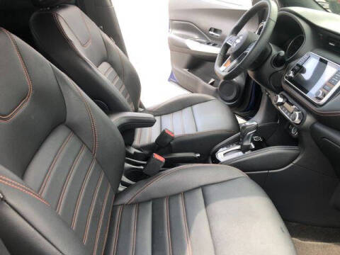 2020 Nissan Kicks SR