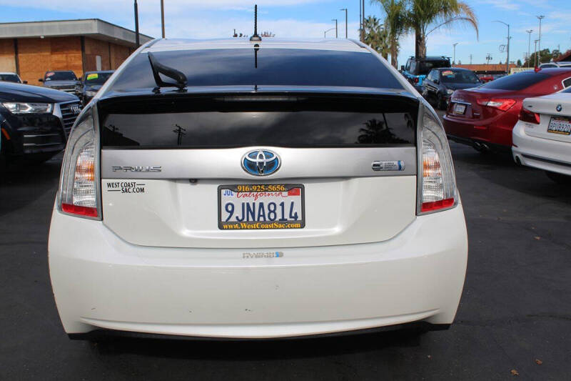 2014 Toyota Prius Plug-in Hybrid