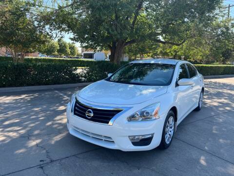 2015 Nissan Altima for sale at CarzLot, Inc in Richardson TX