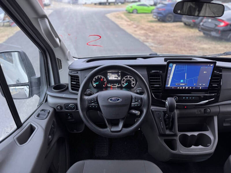 2024 Ford Transit 350 XLT
