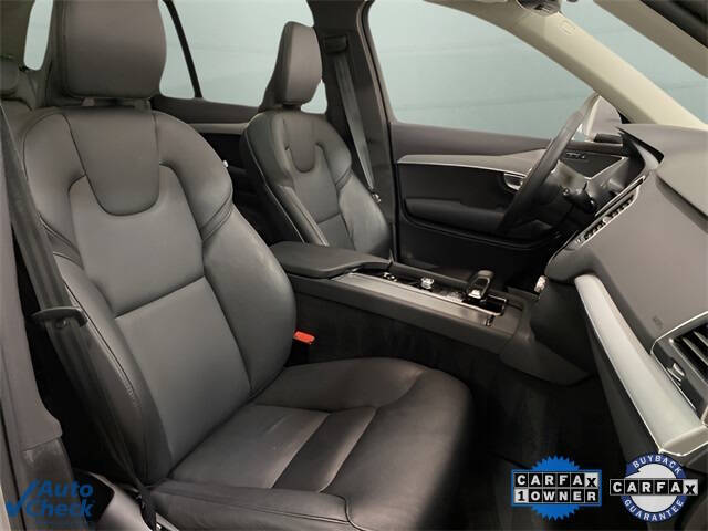 2024 Volvo XC90 B5 Core Bright Theme