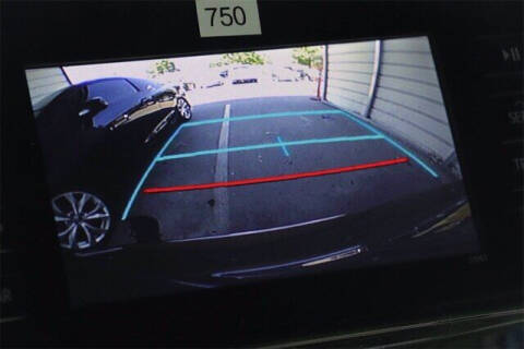 2017 Toyota Prius v Two