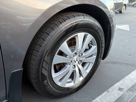 2014 Honda Odyssey EX-L w/Navi