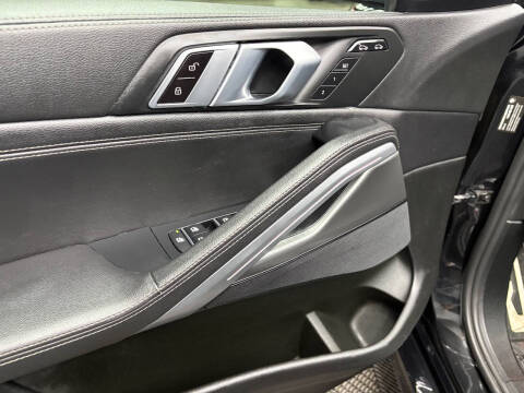 2021 BMW X6 sDrive40i