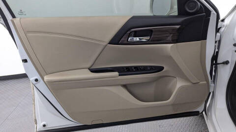 2017 Honda Accord EX