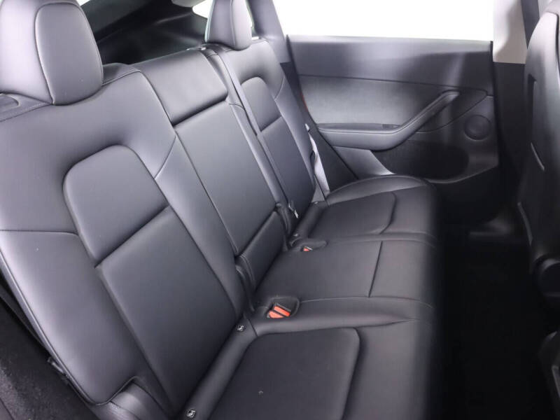 2024 Tesla Model Y Performance