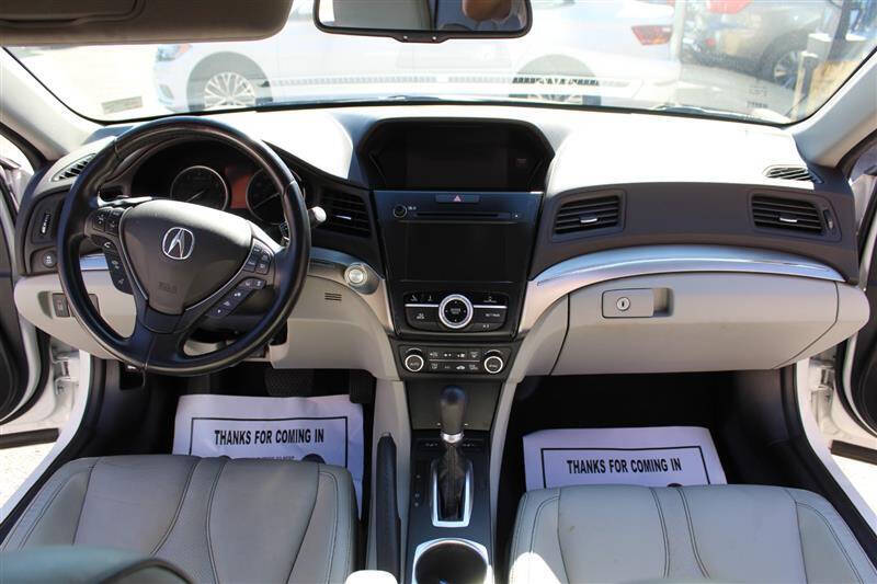 2020 Acura ILX w/Tech