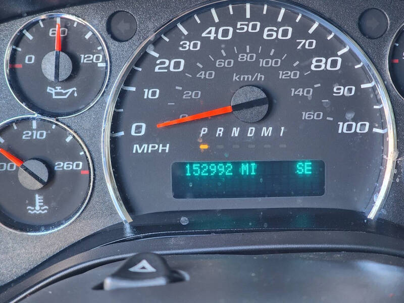 2022 Chevrolet Express 2500