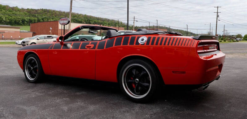 2008 Dodge Challenger SRT8