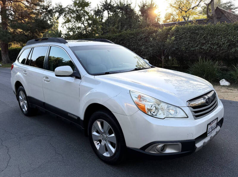2010 Subaru Outback 2.5i Limited