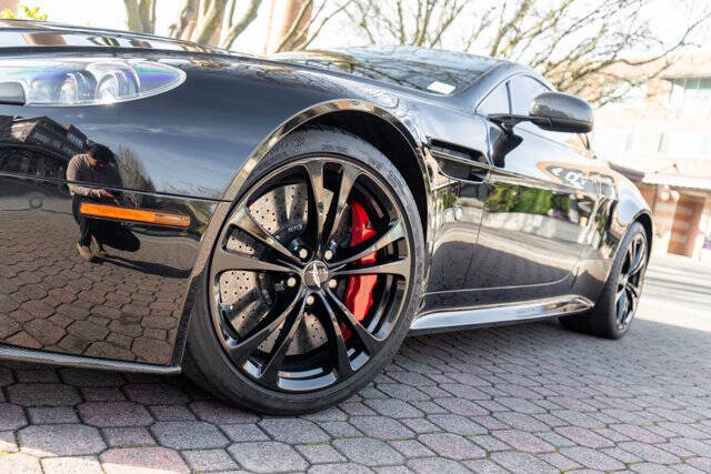 2015 Aston Martin V12 Vantage S 64