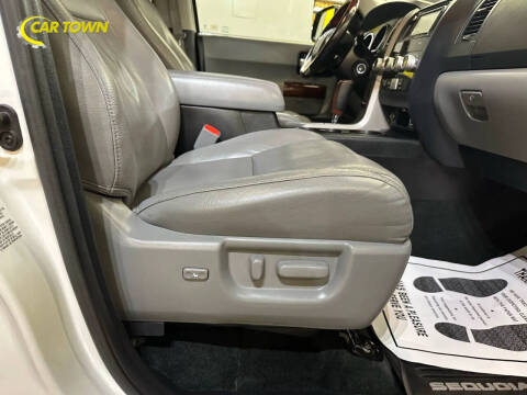 2017 Toyota Sequoia Platinum