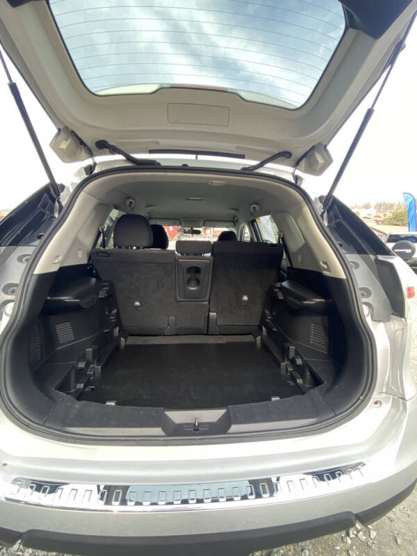 2016 Nissan Rogue SV