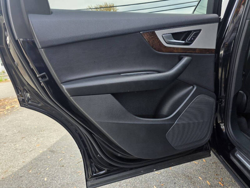 2018 Audi Q7 2.0T quattro Premium