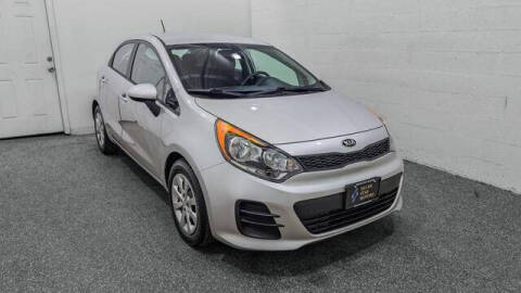 2016 Kia Rio 5-Door LX