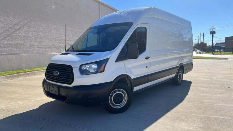 2019 Ford Transit for sale at IMD MOTORS, INC in Dallas, TX